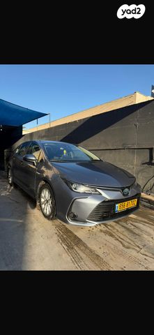 מודעת רכב טויוטה קורולה