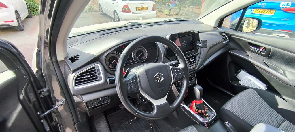 מודעת רכב סוזוקי S-Cross