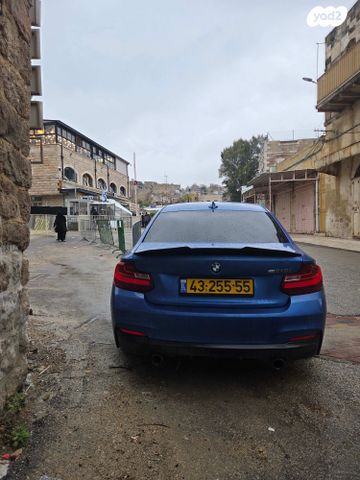 מודעת רכב ב מ וו סדרה 2