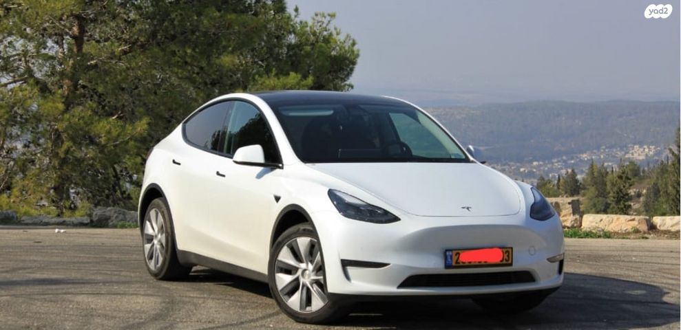מודעת רכב טסלה מודל Y