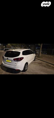 מודעת רכב קיה קארנס