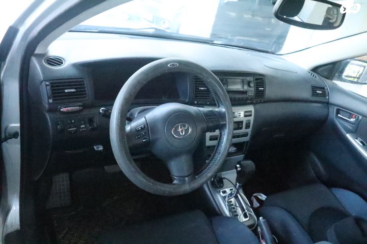 מודעת רכב טויוטה קורולה