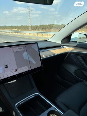 מודעת רכב טסלה מודל 3