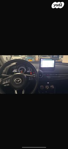 מודעת רכב מאזדה 2
