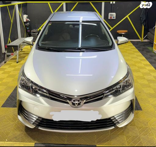 מודעת רכב טויוטה קורולה