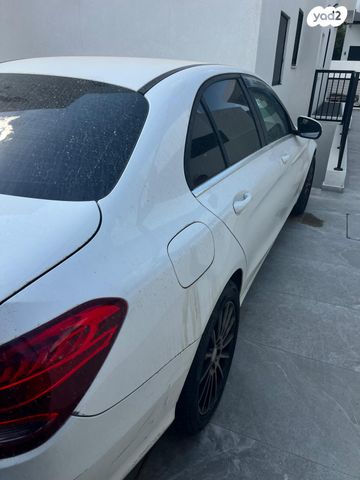 מודעת רכב מרצדס-בנץ C-class