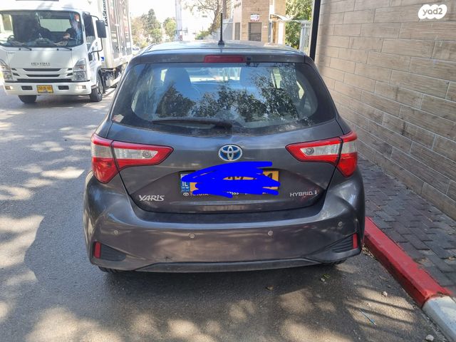 מודעת רכב טויוטה יאריס