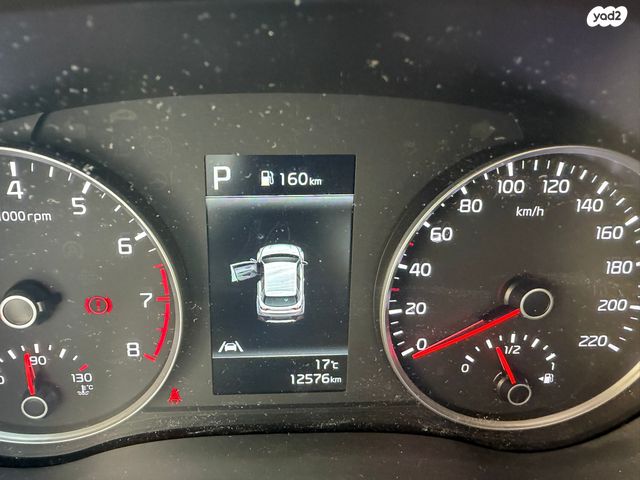 מודעת רכב קיה סטוניק