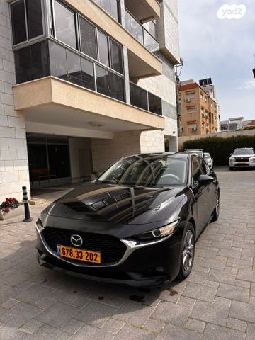 מודעת רכב מאזדה 3