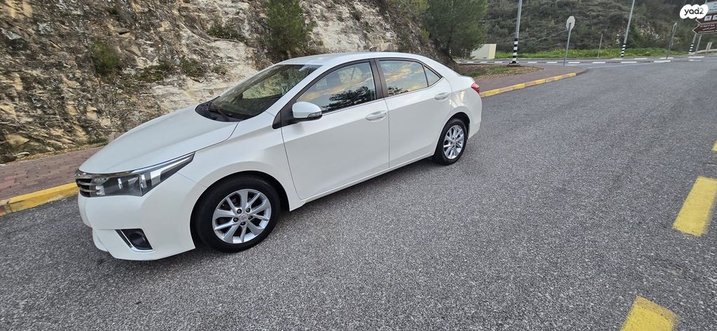 מודעת רכב טויוטה קורולה