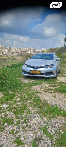 מודעת רכב טויוטה אוריס