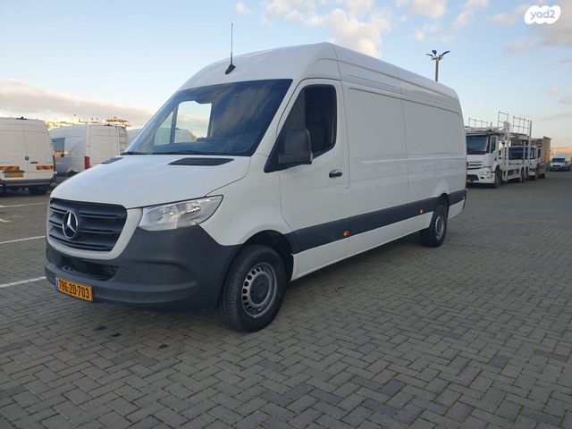 מודעת רכב מרצדס-בנץ ספרינטר