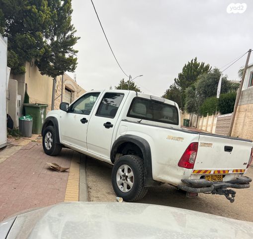 מודעת רכב איסוזו די-מקס