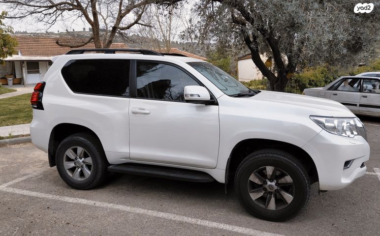 מודעת רכב טויוטה לנד קרוזר