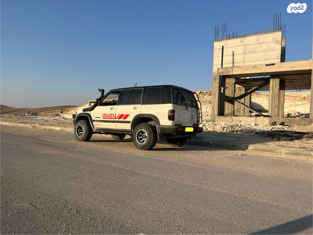 מודעת רכב איסוזו טרופר