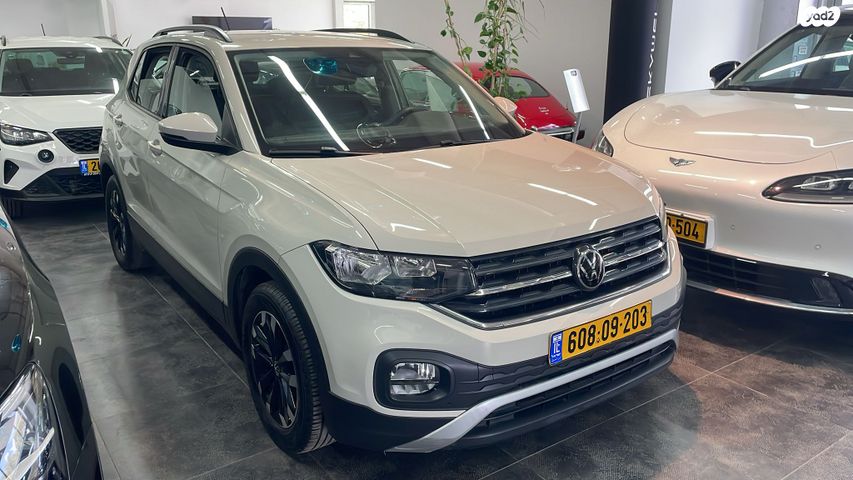 מודעת רכב פולקסווגן T-קרוס