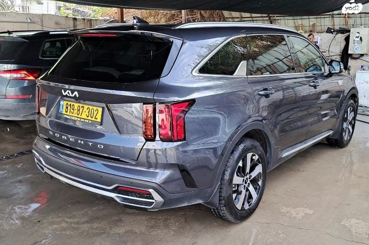 מודעת רכב קיה סורנטו