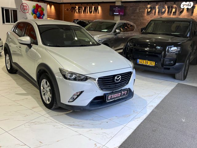 מודעת רכב מאזדה CX-3