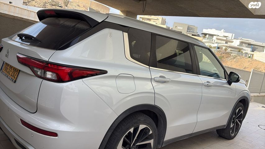 מודעת רכב מיצובישי אאוטלנדר