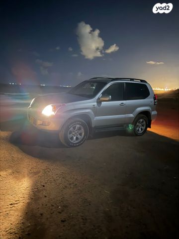 מודעת רכב טויוטה לנד קרוזר