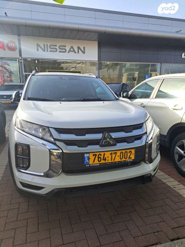 מודעת רכב מיצובישי ASX