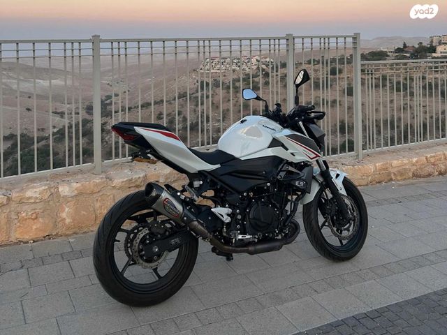 מודעת רכב קאוואסאקי Z400