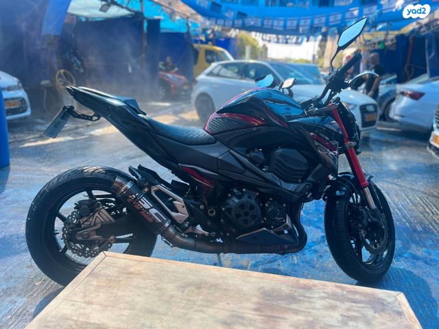 מודעת רכב קאוואסאקי Z800R