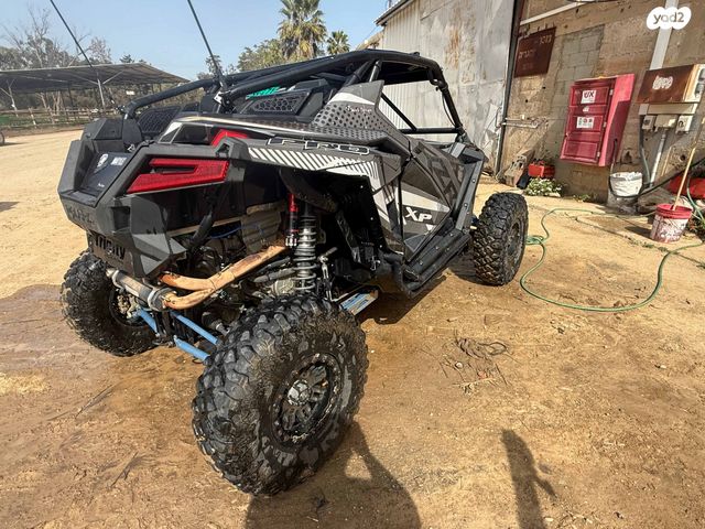 מודעת רכב פולריס