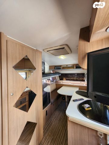 מודעת רכב נגרר (קראוון נגרר)