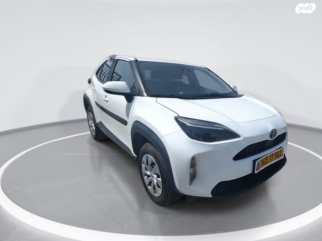 מודעת רכב טויוטה יאריס קרוס 2