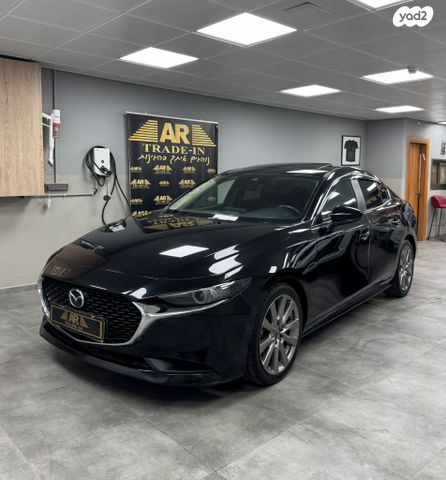 מודעת רכב מאזדה 3