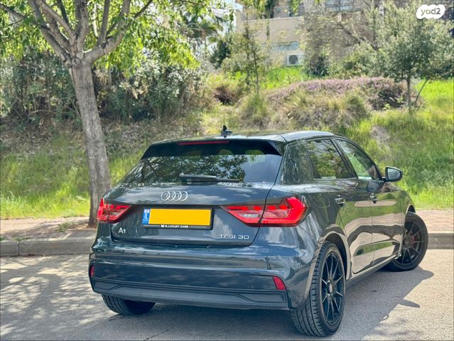 מודעת רכב אאודי A1 2