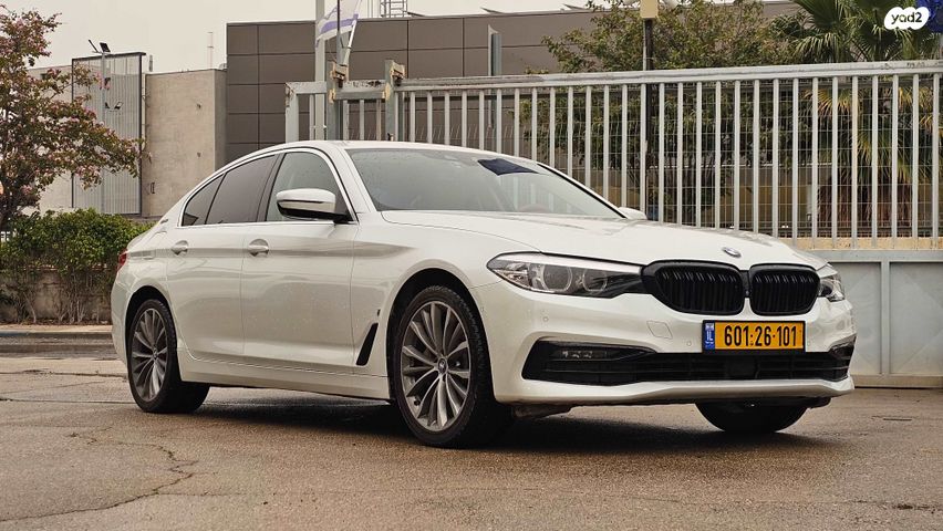 מודעת רכב ב מ וו סדרה 5