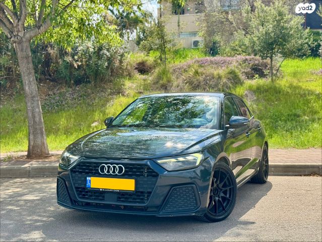 מודעת רכב אאודי A1 1