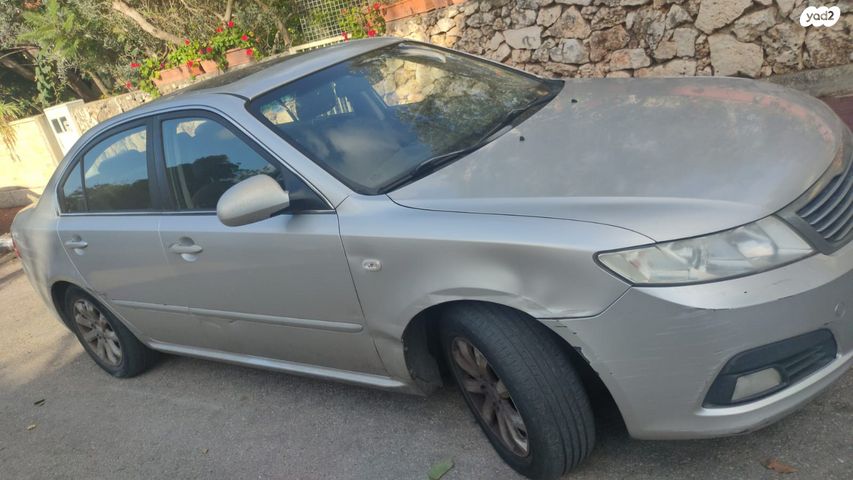 מודעת רכב קיה מג'נטיס
