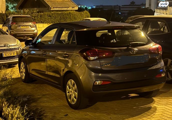 מודעת רכב יונדאי i20