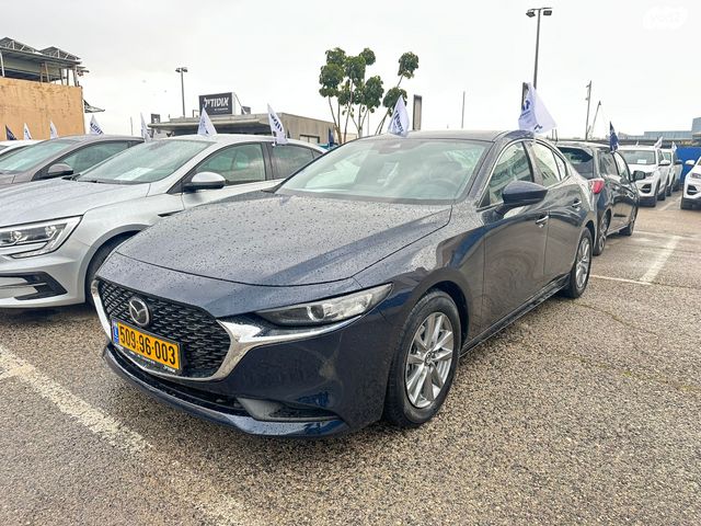 מודעת רכב מאזדה 3