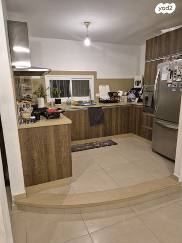 מעלה הזית 25