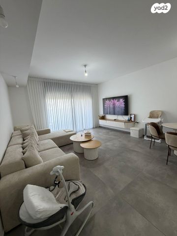 הרב שאולי 19