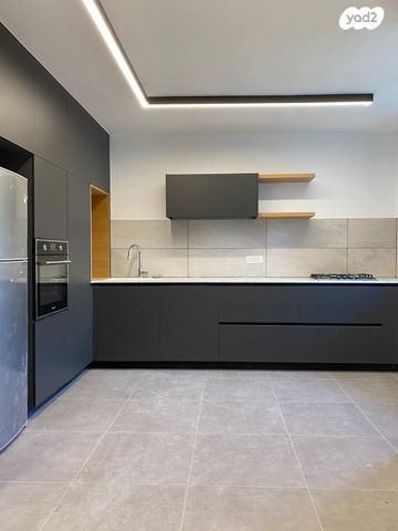 שדרות ירושלים 116