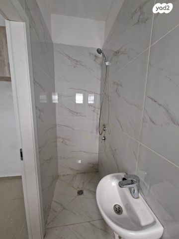 הרב יצחק הלוי 16