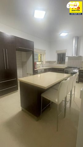 מודעת נכס, התמר, הוד השרון