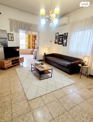 שיכוני המזרח