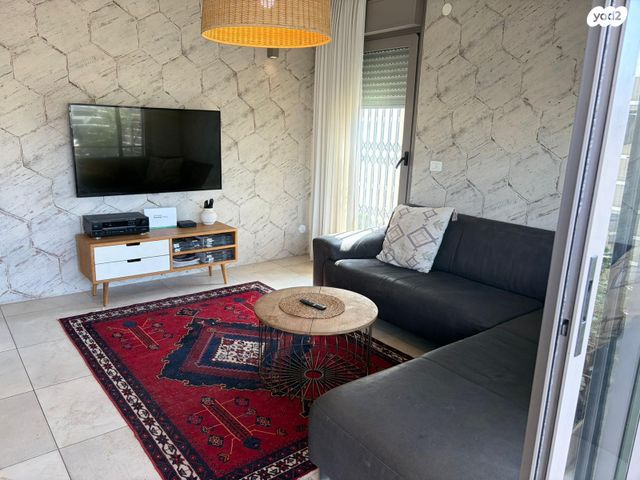 מודעת נכס, נהר הירדן, משואה, מודיעין מכבים רעות