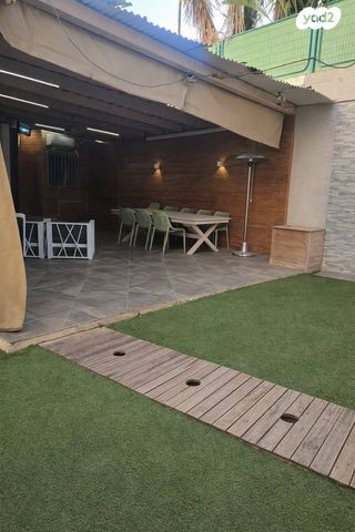 עמוס ירקוני 12