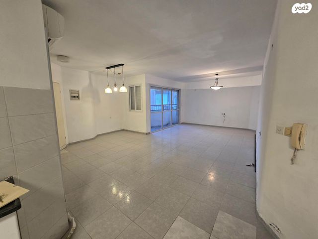 מודעת נכס, ד"ר זמנהוף 14, נתניה