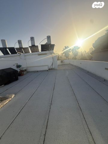 ד"ר אנריקו פבריגט 