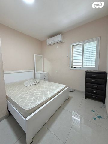 מודעת נכס, שדרות משה שרת 79, קרית ים ב', קרית ים