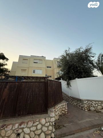 שדרות ירושלים 