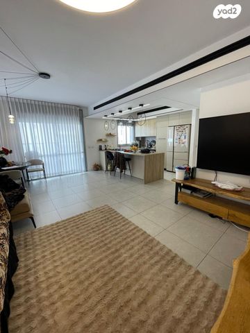 מודעת נכס, צבי תדמור, ח-501, חולון